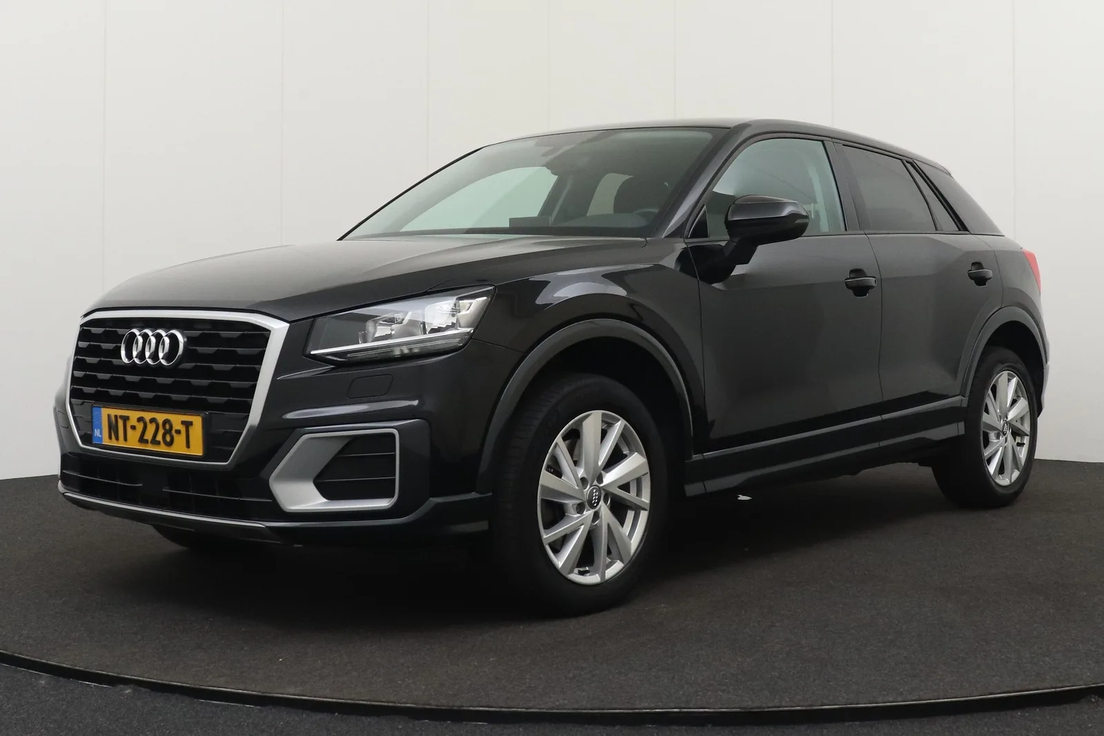 Audi Q2 (2017) — foto 1