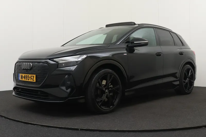 Audi Q4 e-tron (2021)