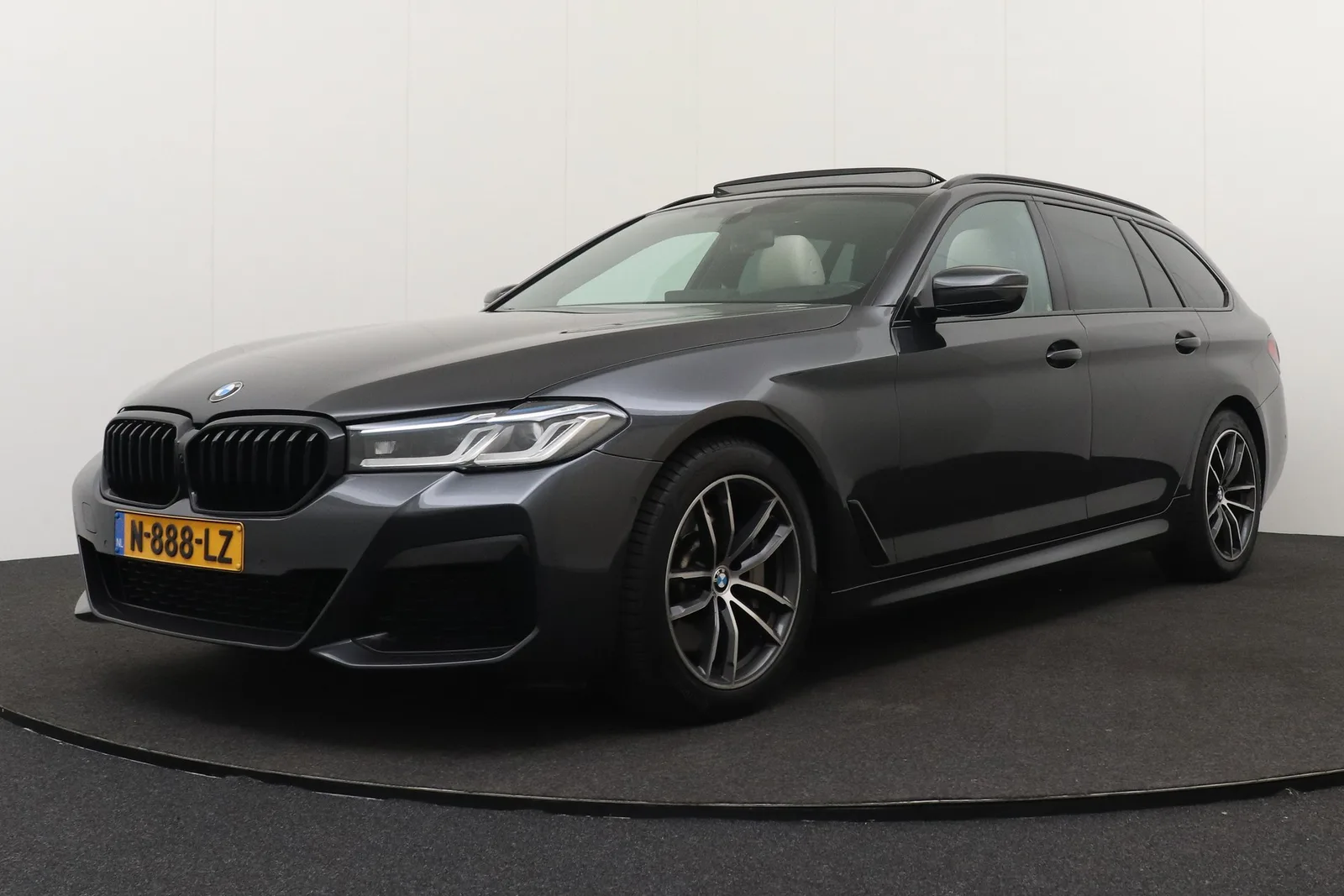 BMW 5-Serie (2021) — foto 1