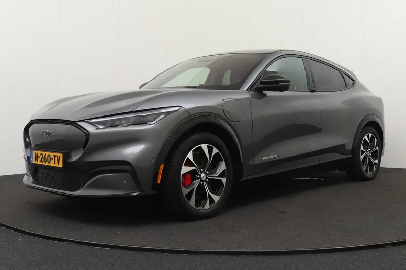 Ford Mustang (2021)