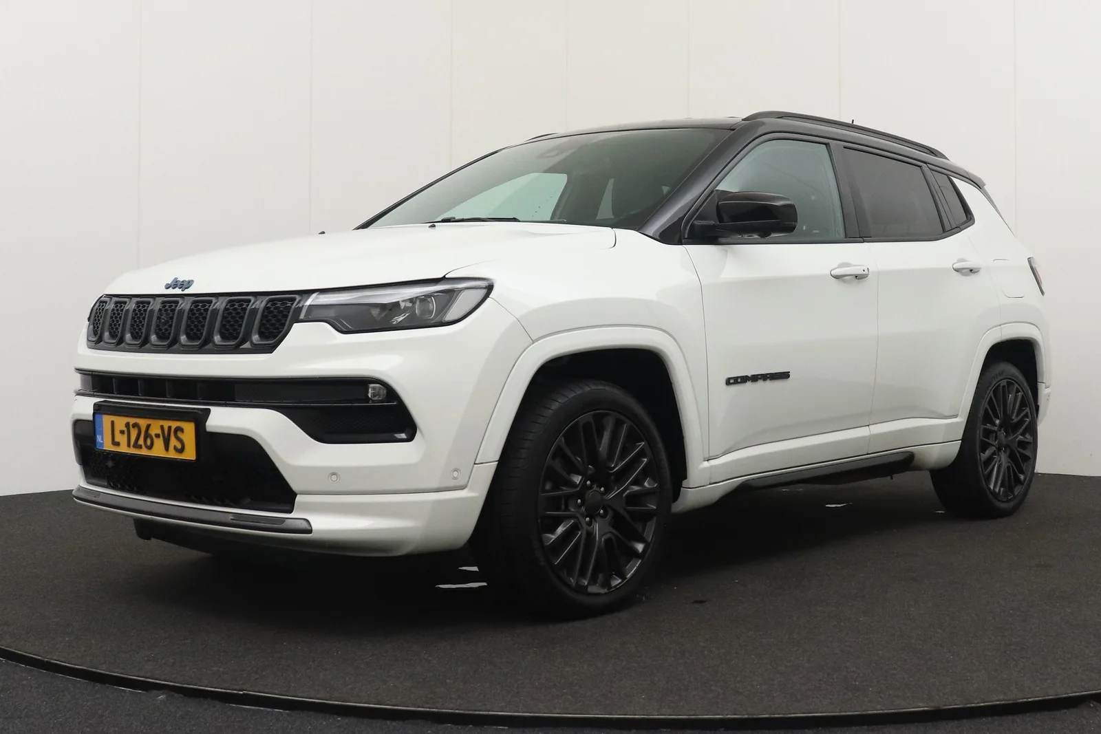 Jeep Compass (2021) — foto 1