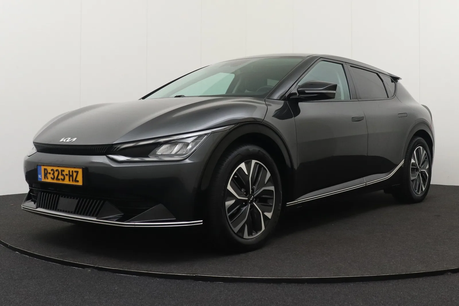 Kia EV6 (2022) — foto 1