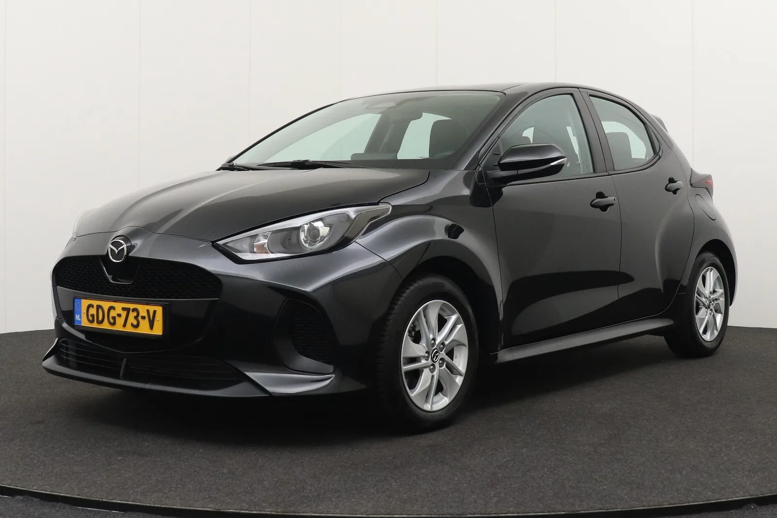 Mazda 2 (2024) — foto 1