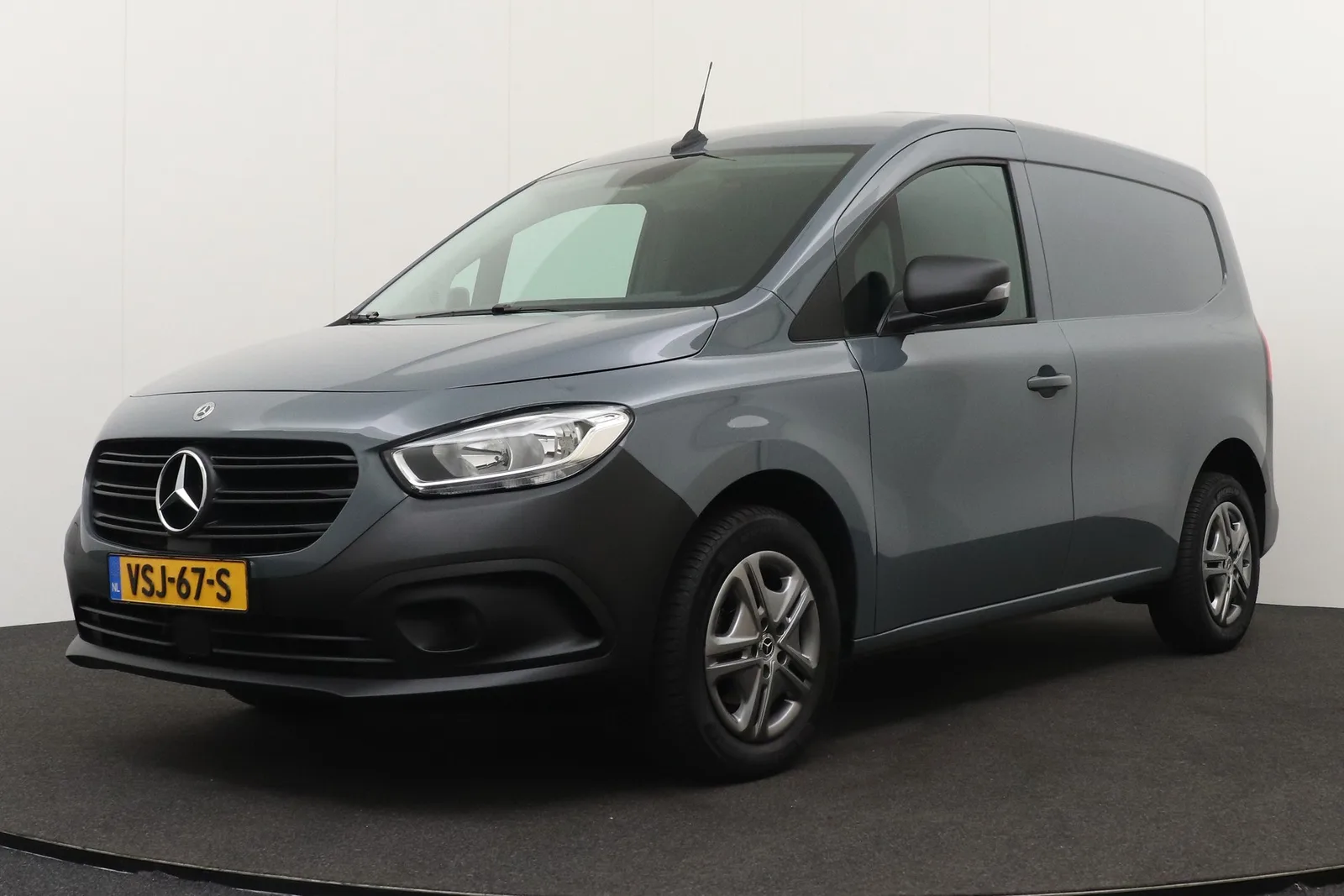 Mercedes-Benz Citan (2022) — foto 1