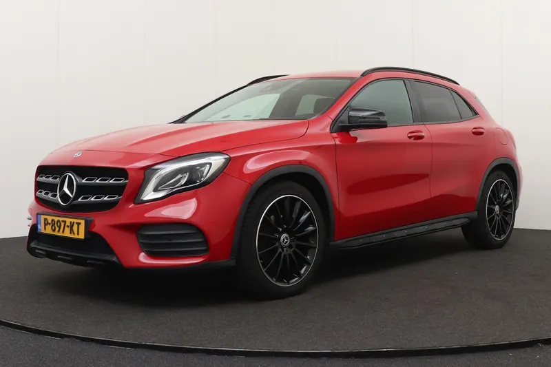 Mercedes-Benz GLA (2020)