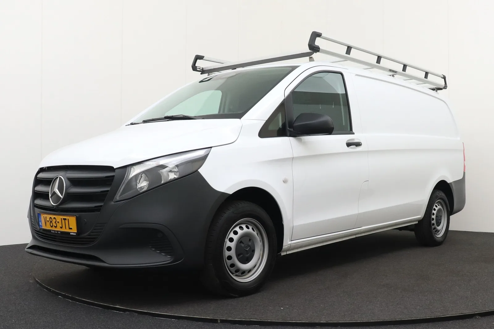Mercedes-Benz Vito (2024) — foto 1