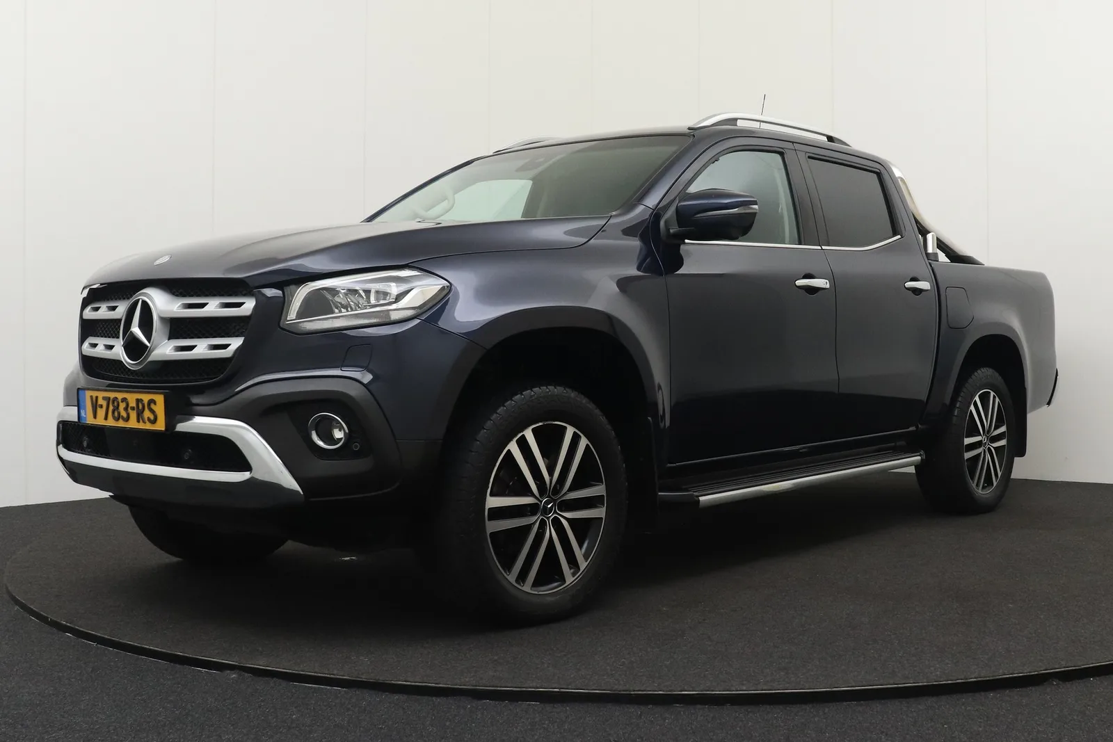 Mercedes-Benz X-Klasse (2017) — foto 1