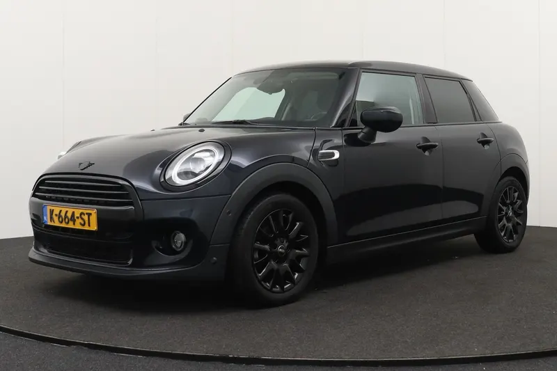 MINI 15 (2021)