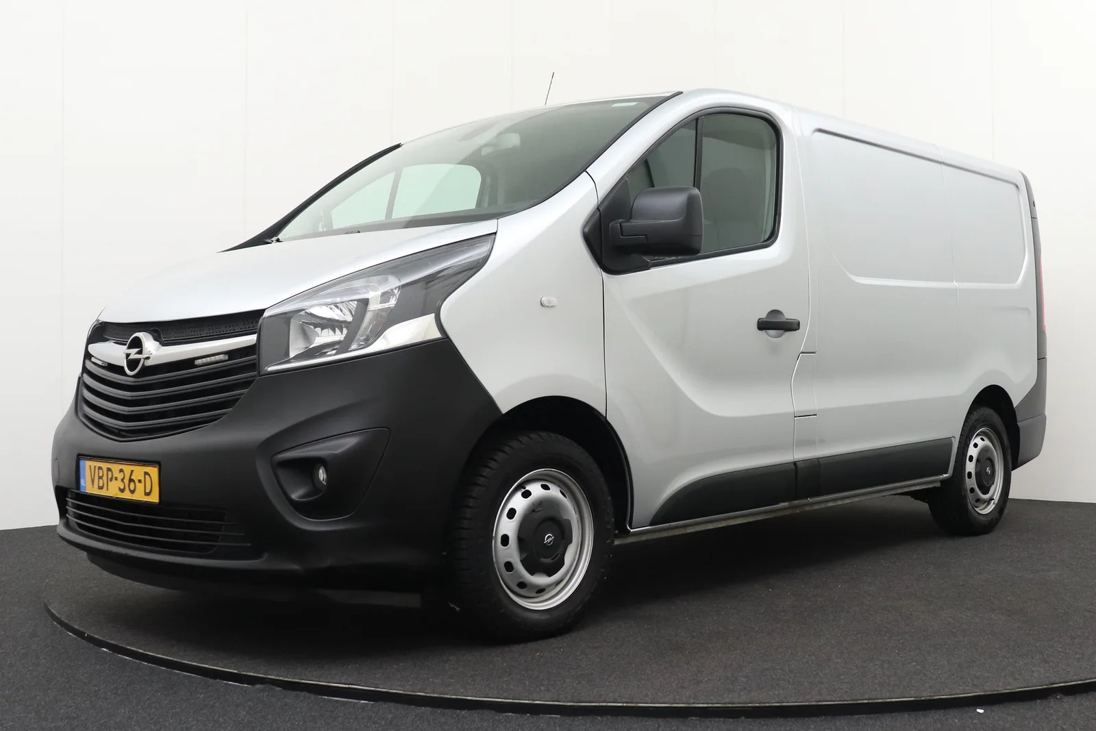 Opel Vivaro (2019) — foto 1