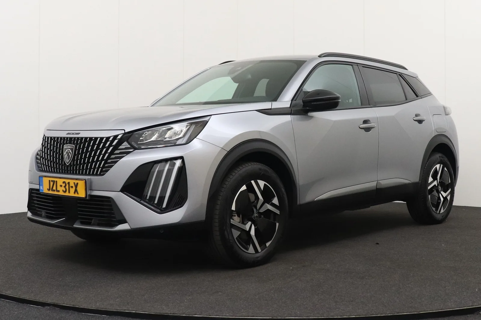 Peugeot 2008 (2025) — foto 1