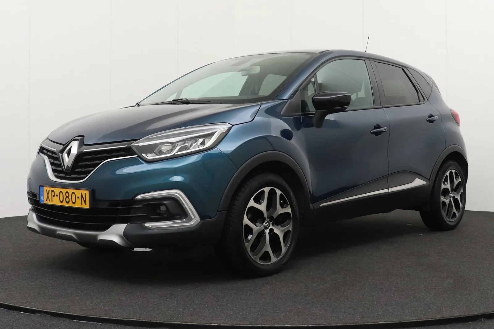 Renault Captur (2018) — foto 1