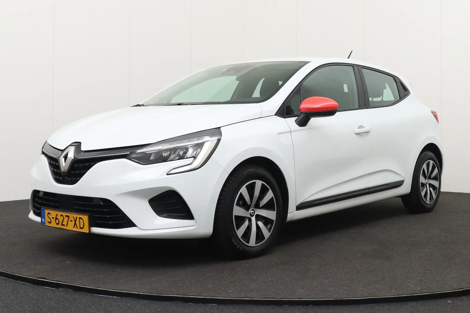 Renault Clio (2023) — foto 1