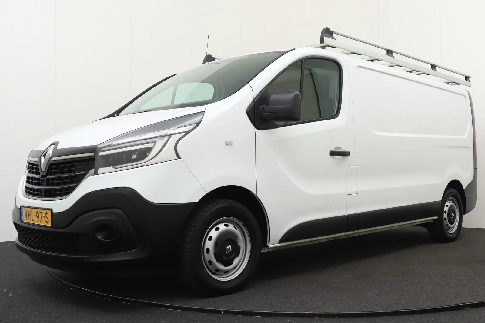 Renault Trafic (2020) — foto 1