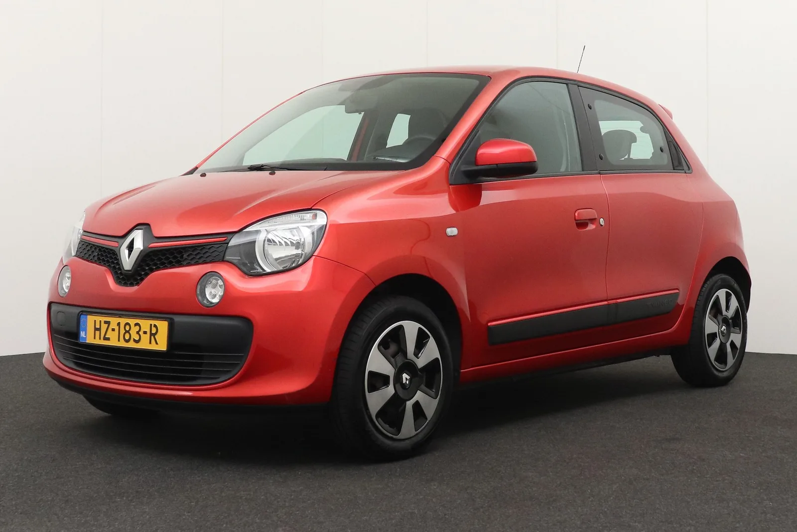 Renault Twingo (2016) — foto 1
