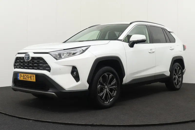 Toyota RAV4 (2022)