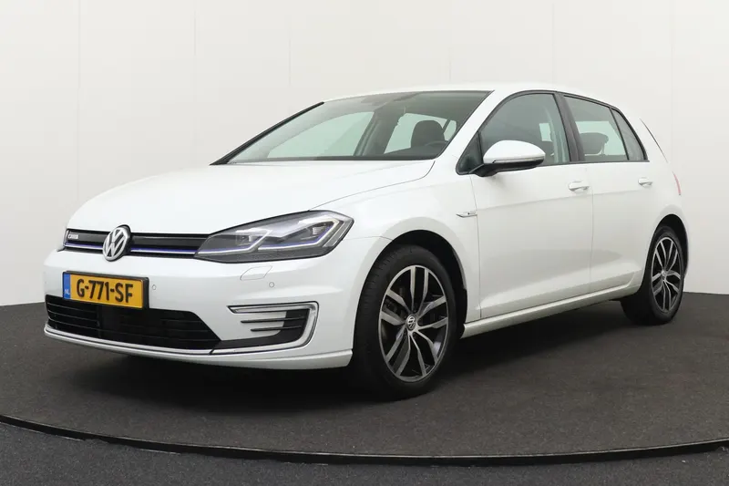 Volkswagen E-Golf (2019)