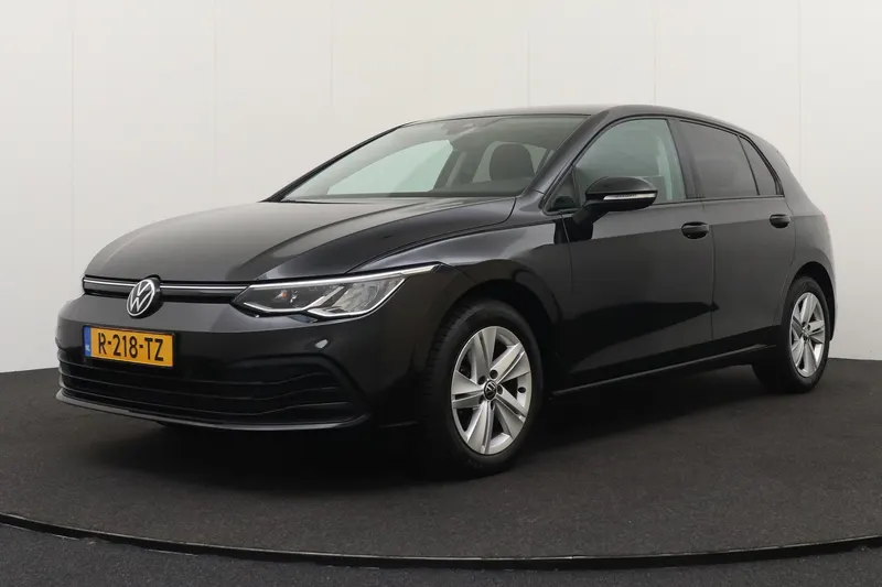 Volkswagen Golf (2022)