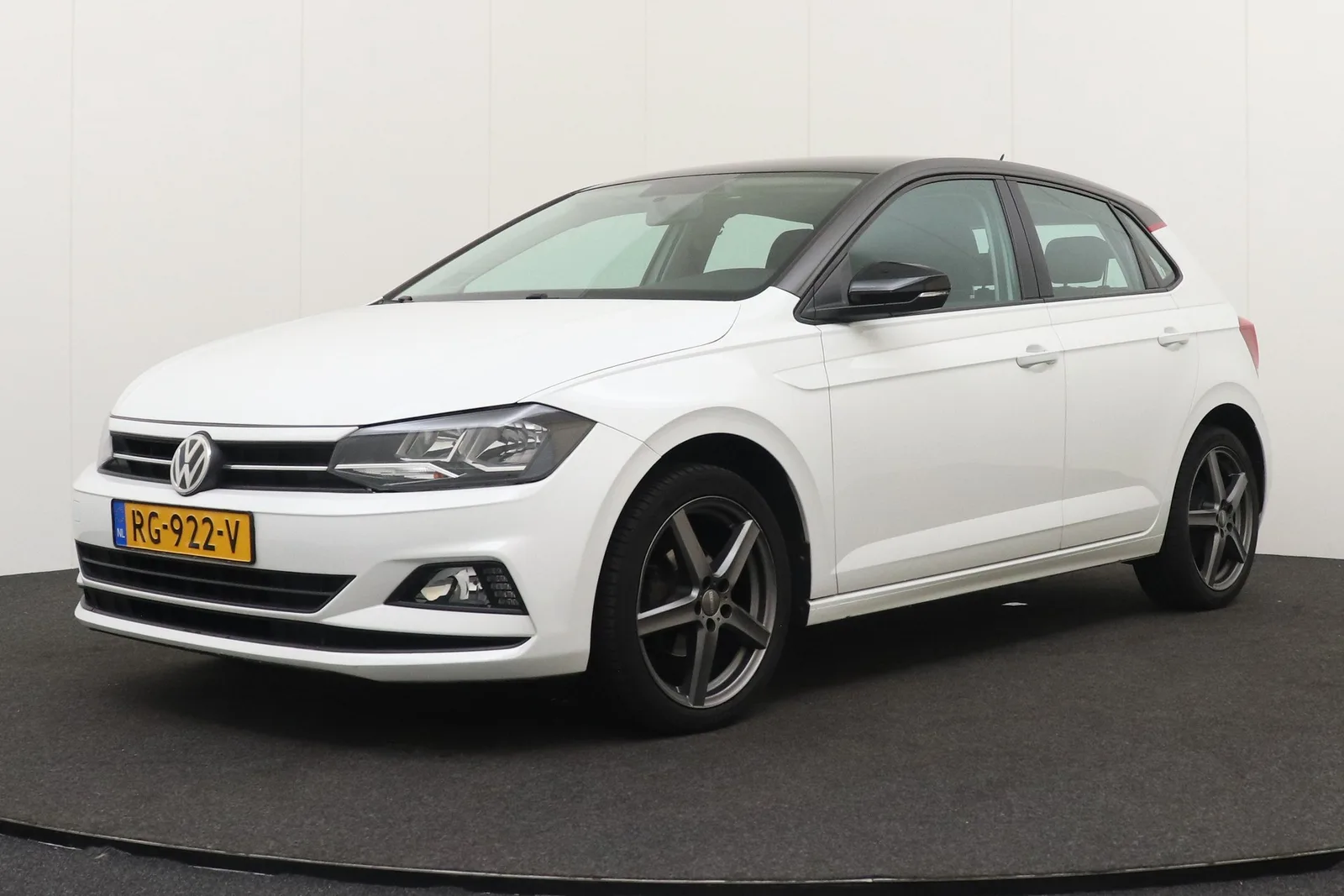 Volkswagen Polo (2017) — foto 1