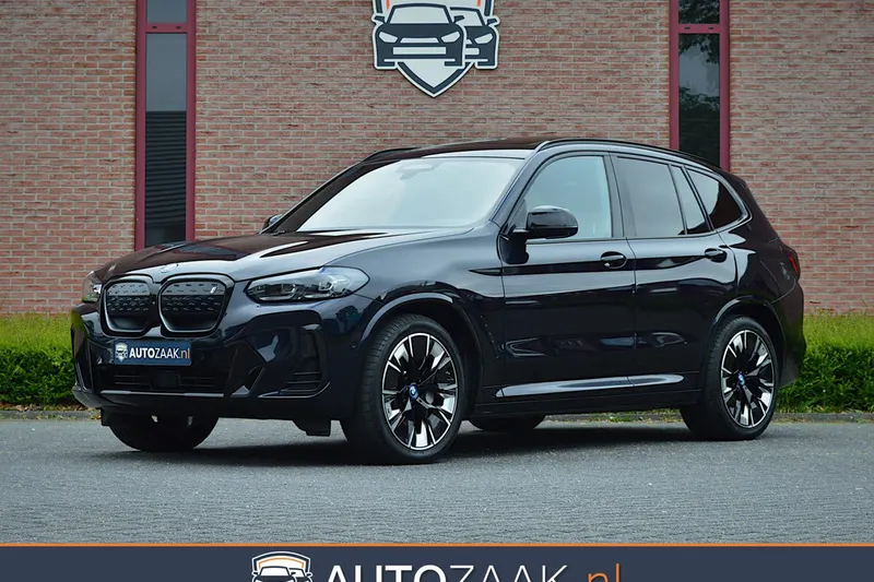 BMW iX3 (2022)