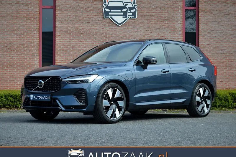 Volvo XC60 (2023)
