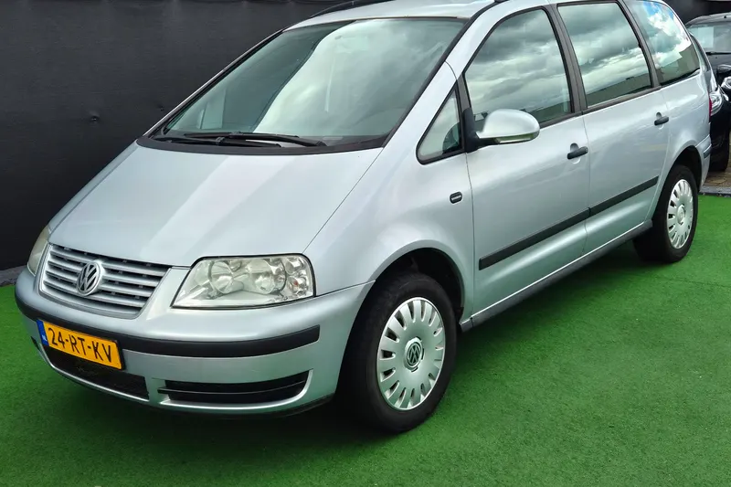 Volkswagen Sharan (2005)