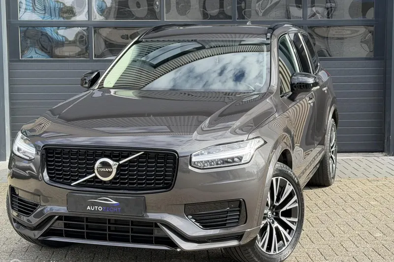 Volvo XC90 (2023)