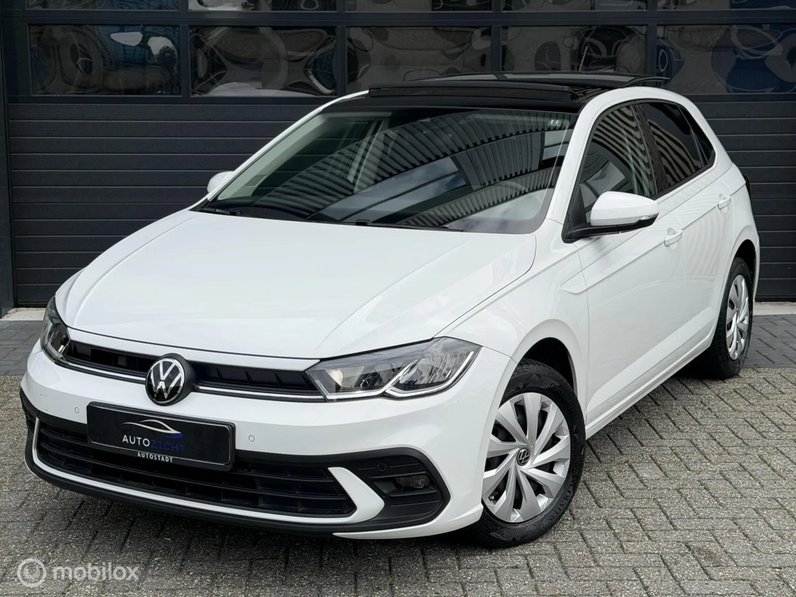 Volkswagen Polo (2022) — foto 1