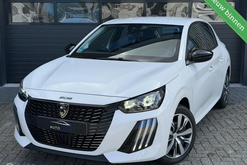 Peugeot 208 (2025)