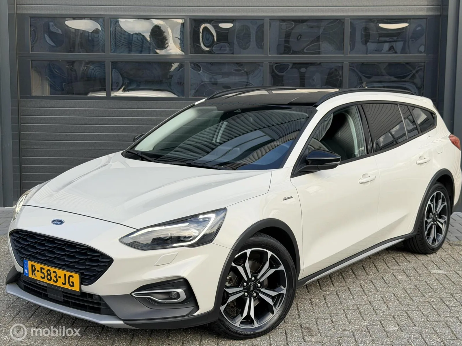 Ford Focus (2019) — foto 1