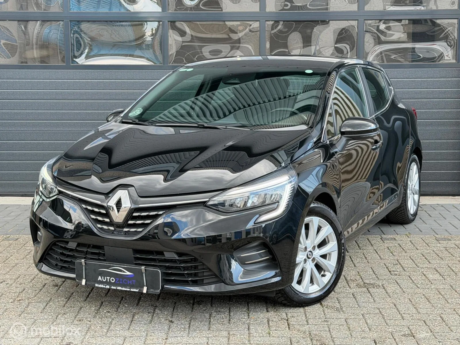 Renault Clio (2023) — foto 1