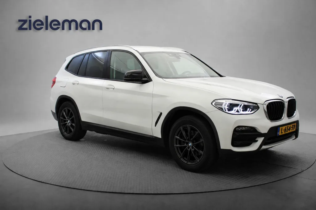 BMW X3 (2021) — foto 1