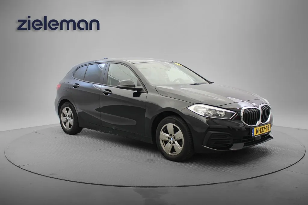 BMW 1-Serie (2022) — foto 1