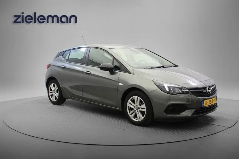 Opel Astra (2021)