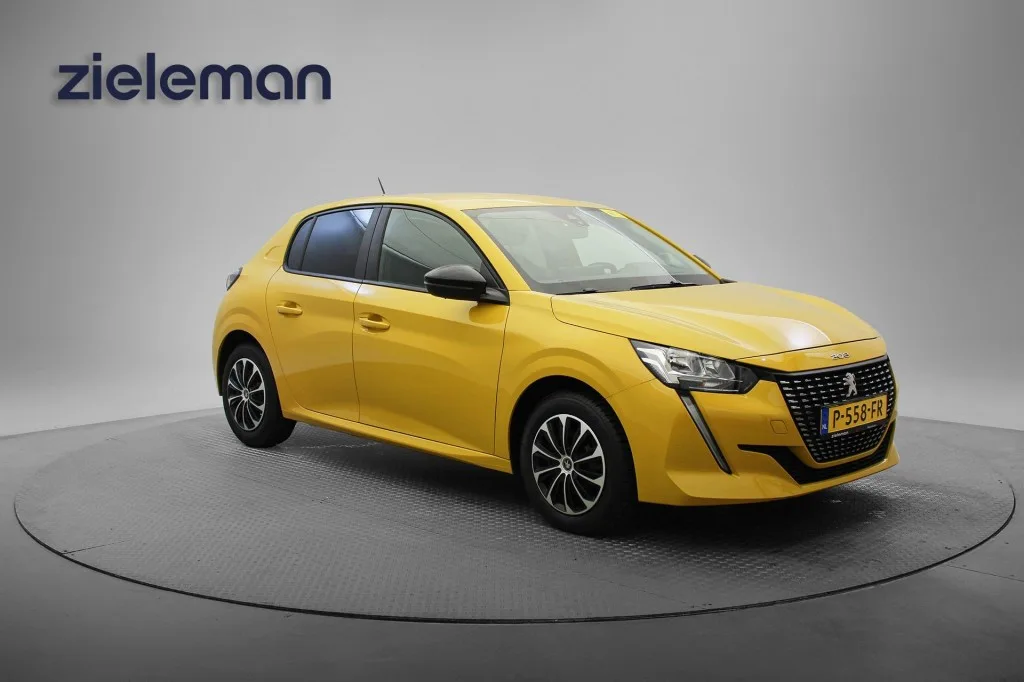 Peugeot 208 (2022) — foto 1