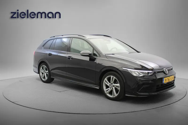 Volkswagen Golf (2021)