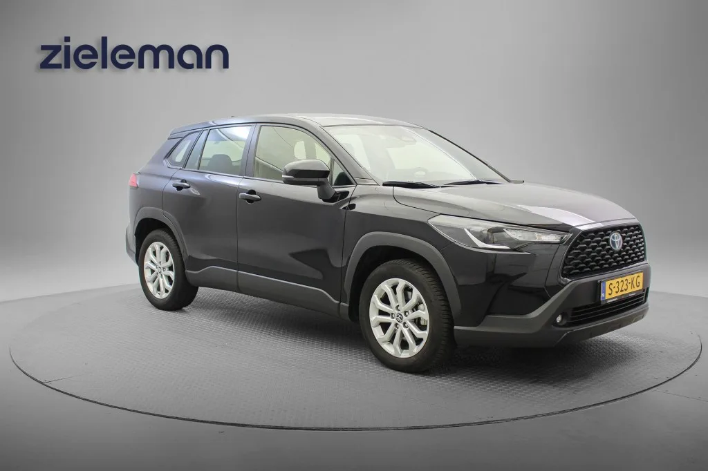 Toyota Corolla (2023) — foto 1