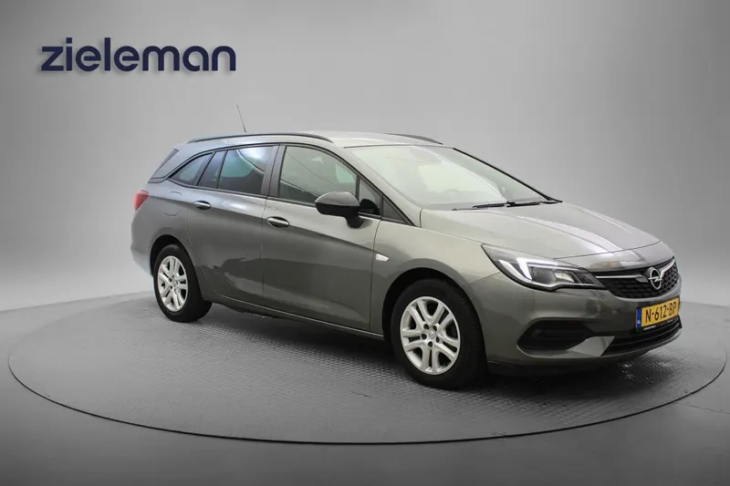 Opel Astra (2021)