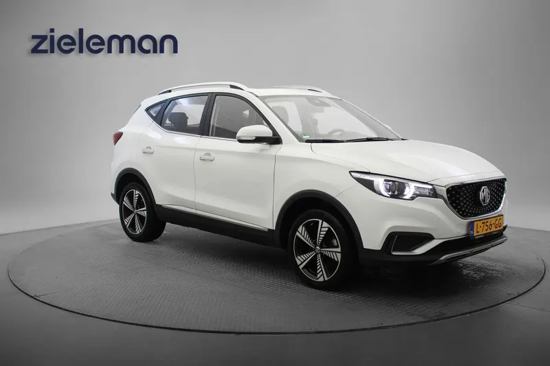 MG ZS (2021)