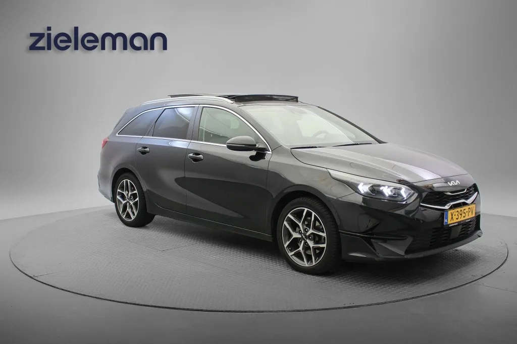 Kia Ceed (2024) — foto 1