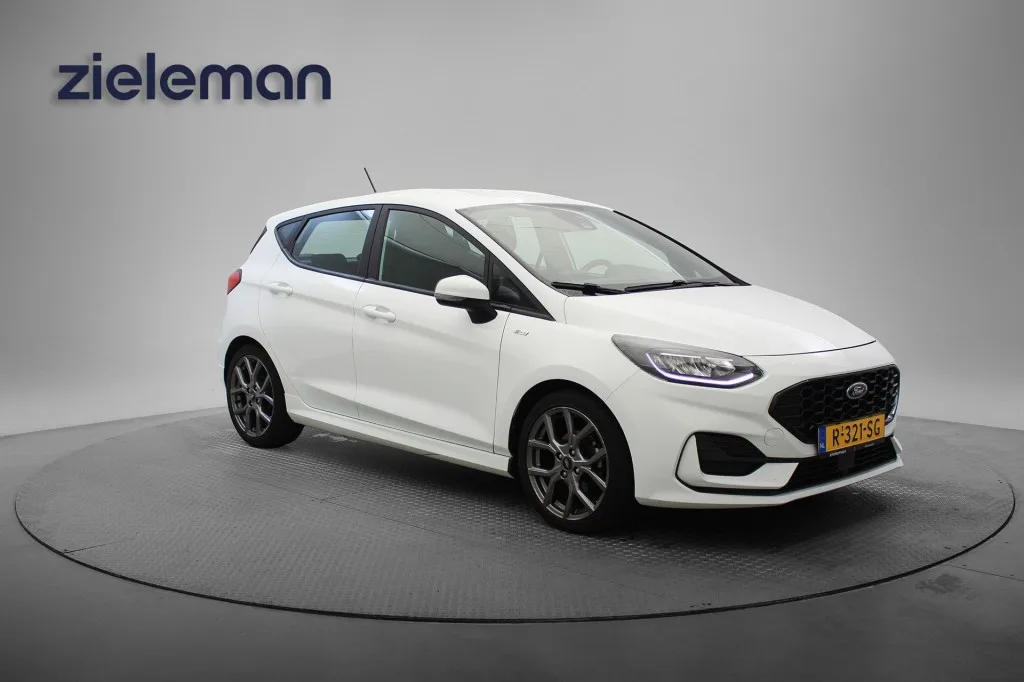 Ford Fiesta (2022) — foto 1