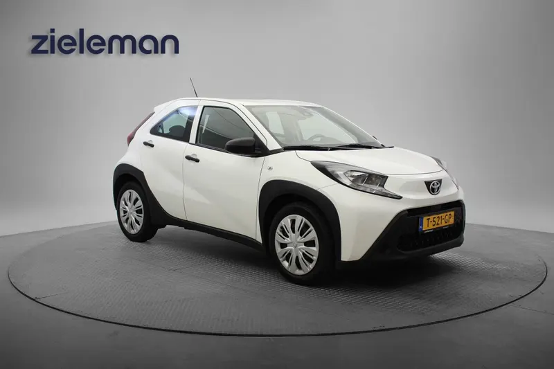 Toyota Aygo X (2023)