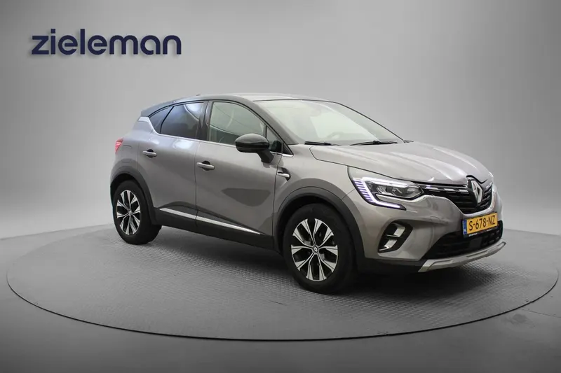 Renault Captur (2023)