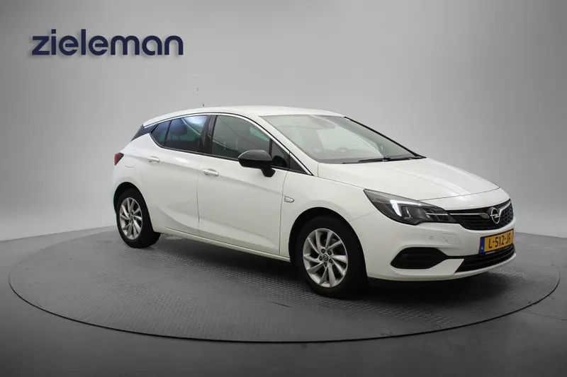 Opel Astra (2021)