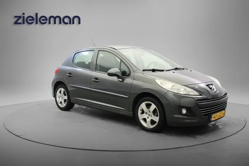 Peugeot 207 (2010)