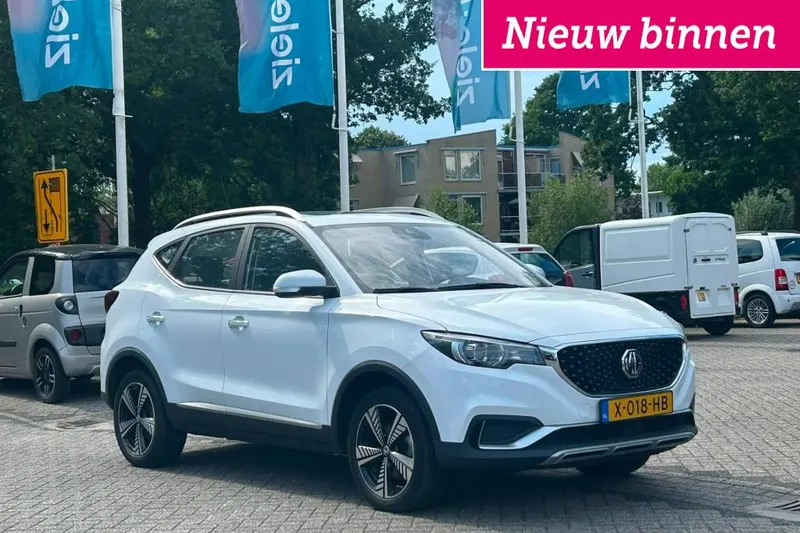 MG ZS (2021)
