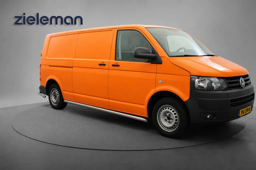 Volkswagen Transporter (2013) — foto 1