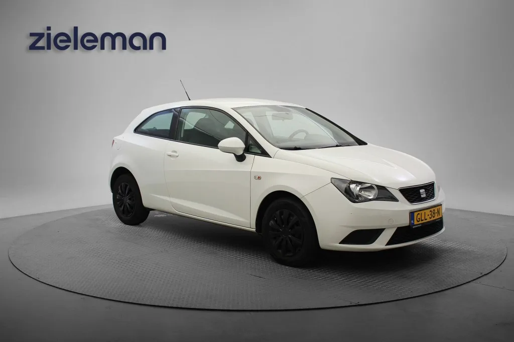 SEAT Ibiza (2013) — foto 1