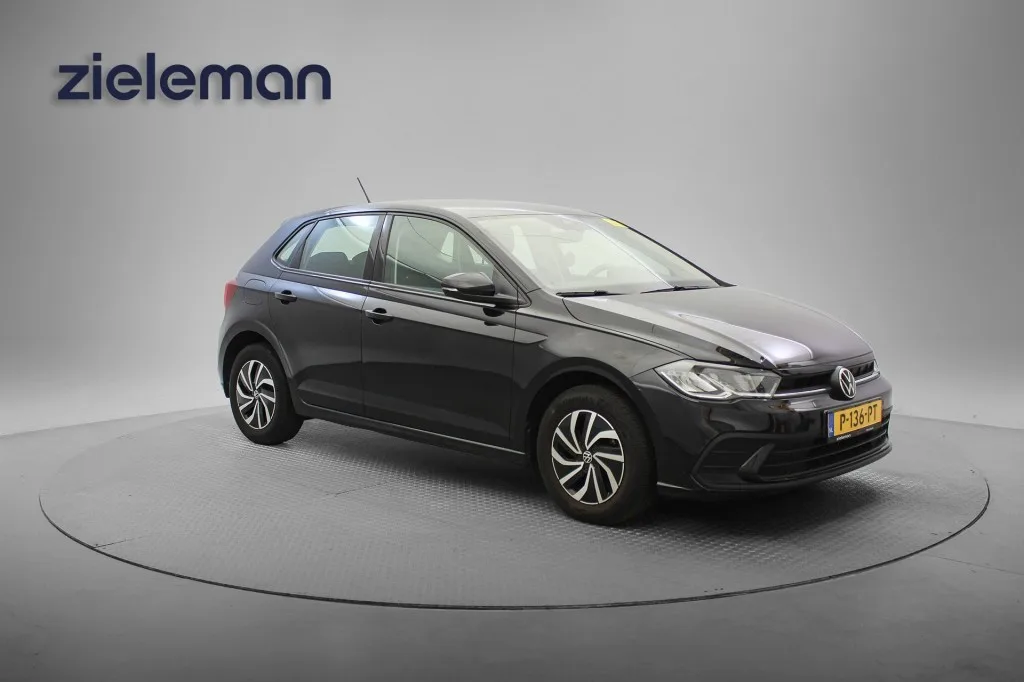 Volkswagen Polo (2022) — foto 1