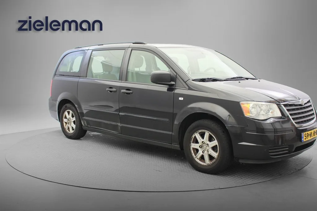 Chrysler GRAND-VOYAGER (2009) — foto 1