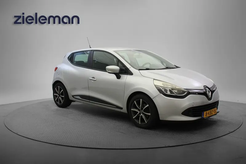 Renault Clio (2012)